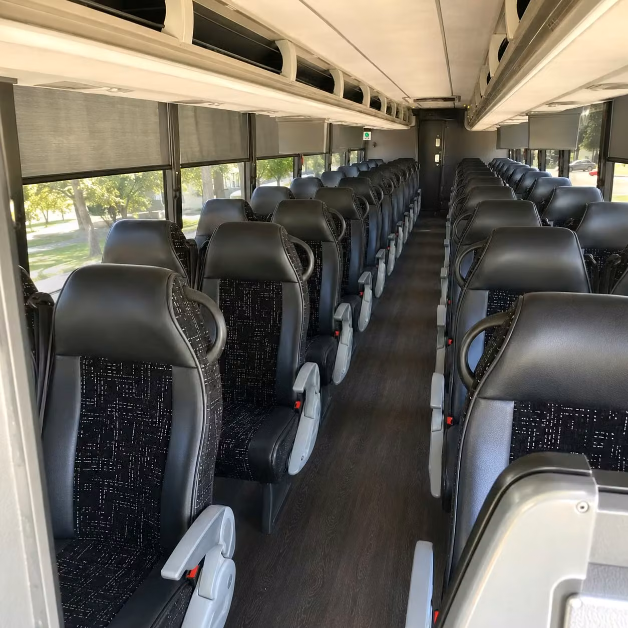 it s easy to book albuquerque charter buses for large concert groups