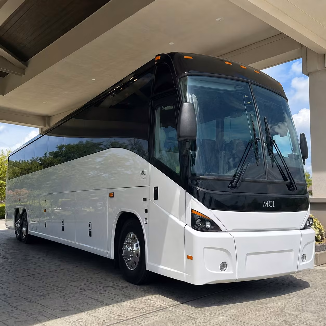 you can find and book employee transportation in albuquerque and any nearby city
